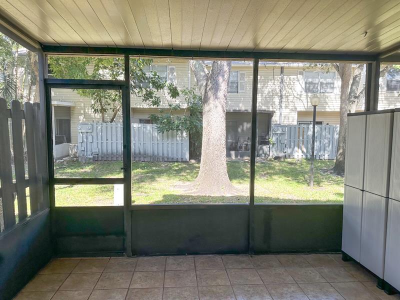 Image 8 of 23 For 35 3rd St  