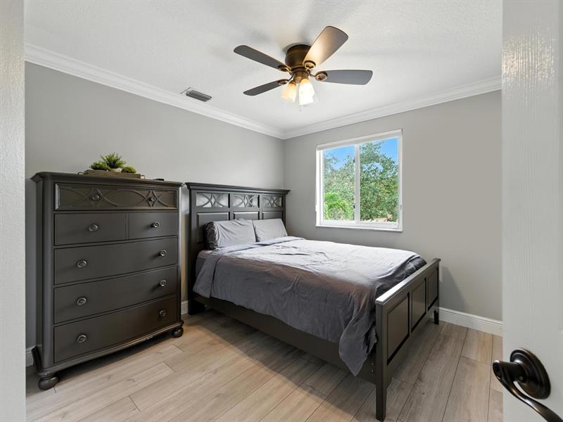 Image 26 of 35 For 4019 Staghorn Ln