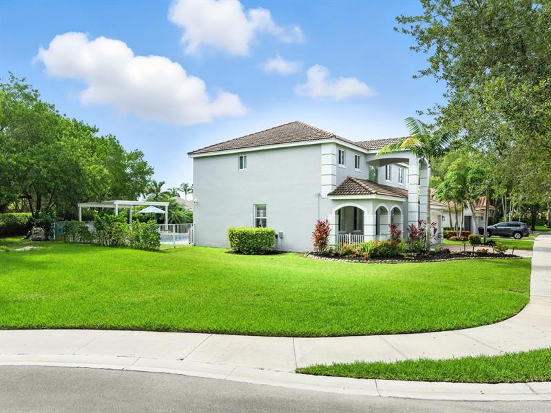 Image 32 of 35 For 4019 Staghorn Ln