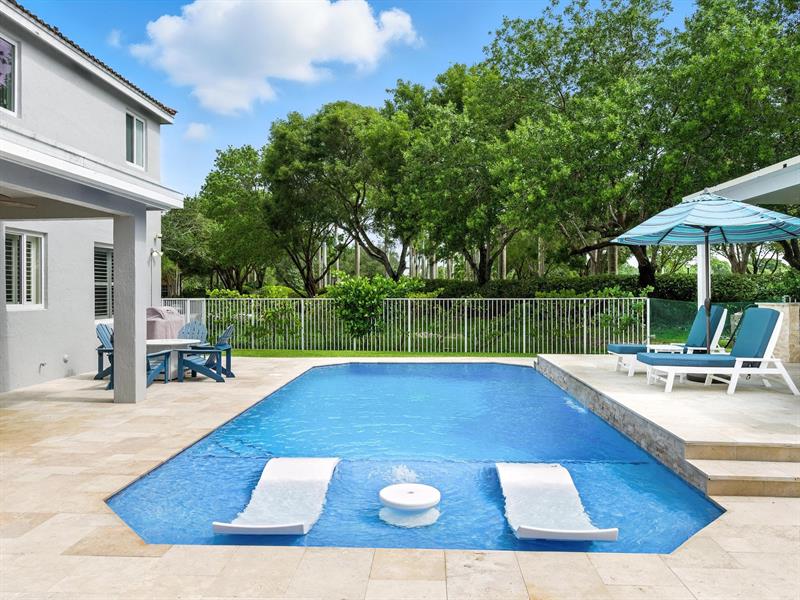 Image 4 of 35 For 4019 Staghorn Ln