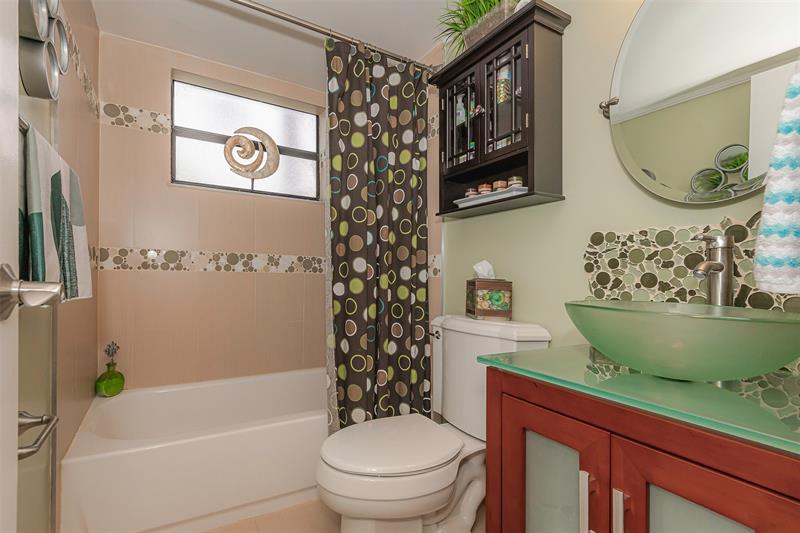 Image 24 of 27 For 9884 Nob Hill Ct  9884