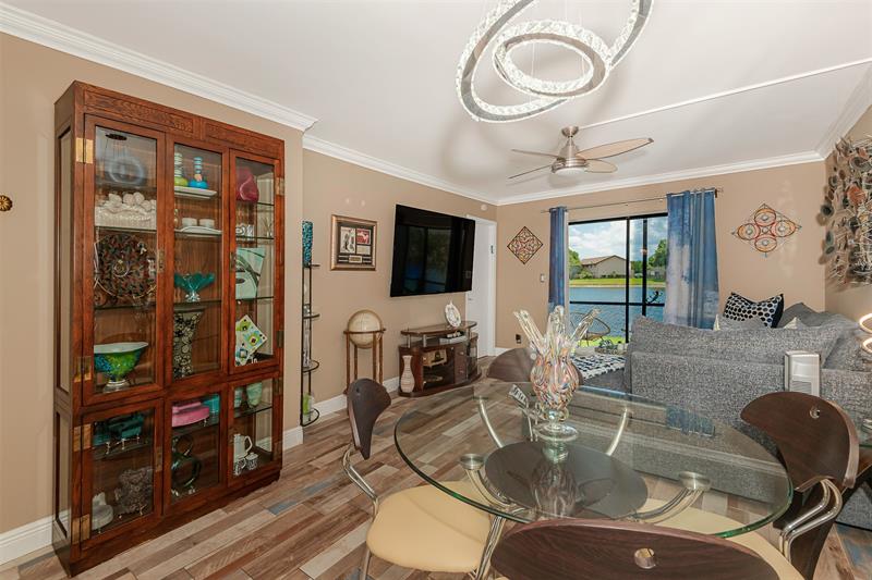 Image 5 of 27 For 9884 Nob Hill Ct  9884