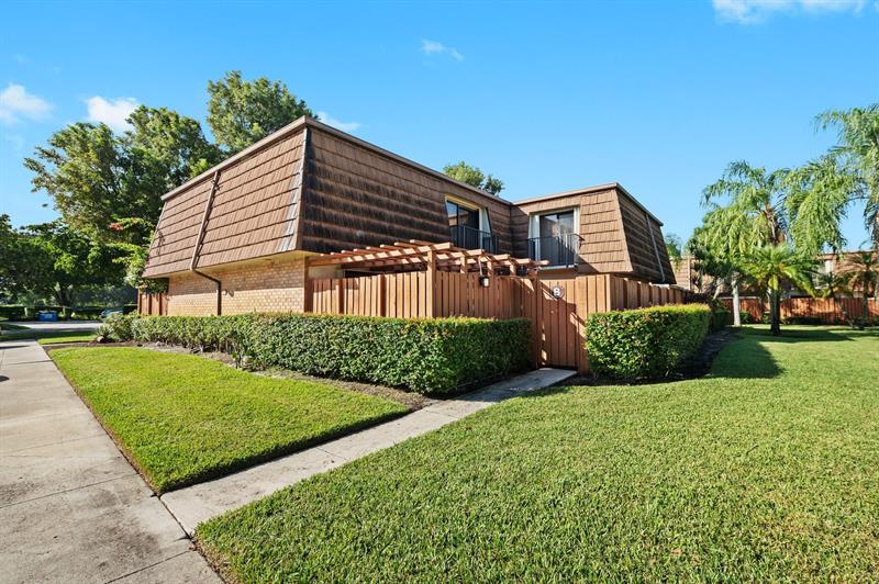 Details for 9107 20th St  B, Davie, FL 33324