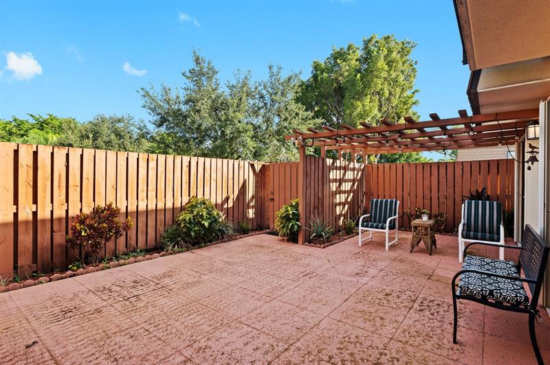 Image 26 of 30 For 9107 20th St  B