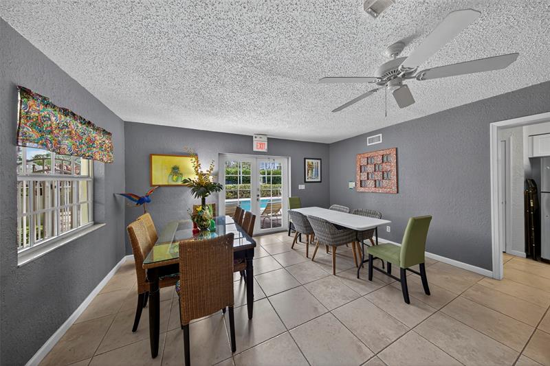 Image 30 of 49 For 2660 8th Ave  208