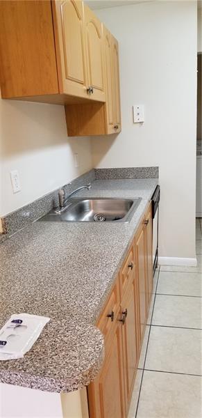 Image 3 of 7 For 2950 55th Av  2a