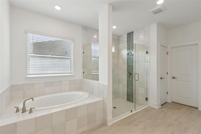 Image 4 of 26 For 96088 Pirate Bluff Rd