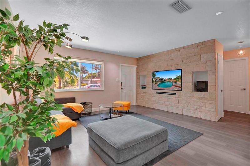 Image 10 of 39 For 1773 28th Way