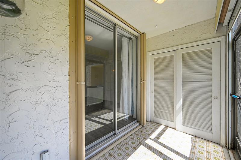 Image 23 of 34 For 1074 13th St  155c