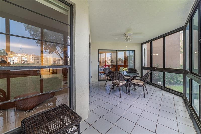 Image 25 of 49 For 7312 Fairfax Dr  102