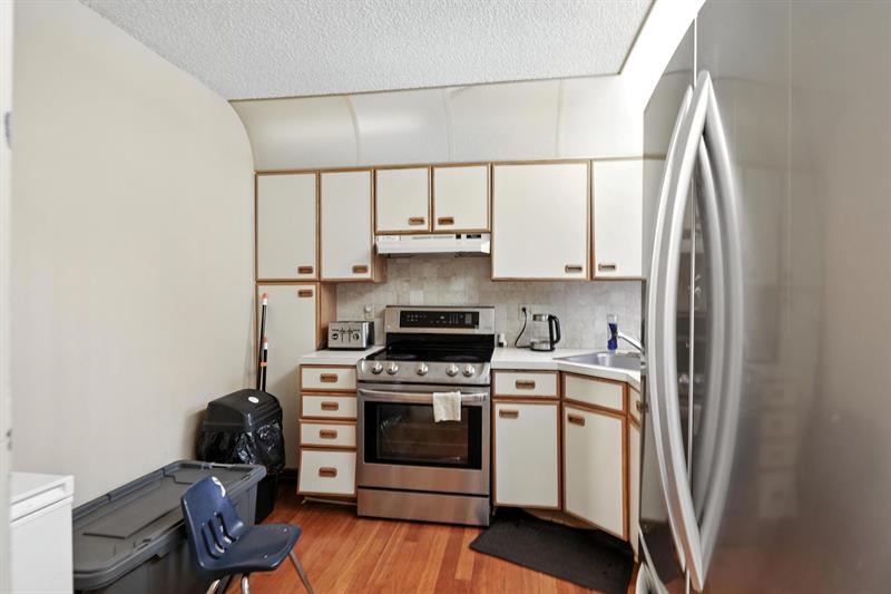 Image 11 of 32 For 2881 Carambola Circle  2072