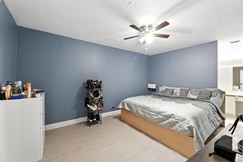 Image 18 of 32 For 2881 Carambola Circle  2072