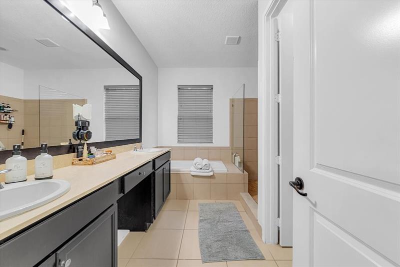 Image 26 of 37 For 9872 34th Ln