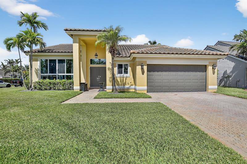 Details for 1210 193rd Ave, Pembroke Pines, FL 33029