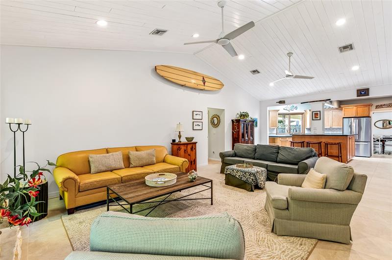 Image 14 of 40 For 1778 Coral Way N