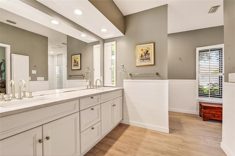 Image 17 of 40 For 1778 Coral Way N