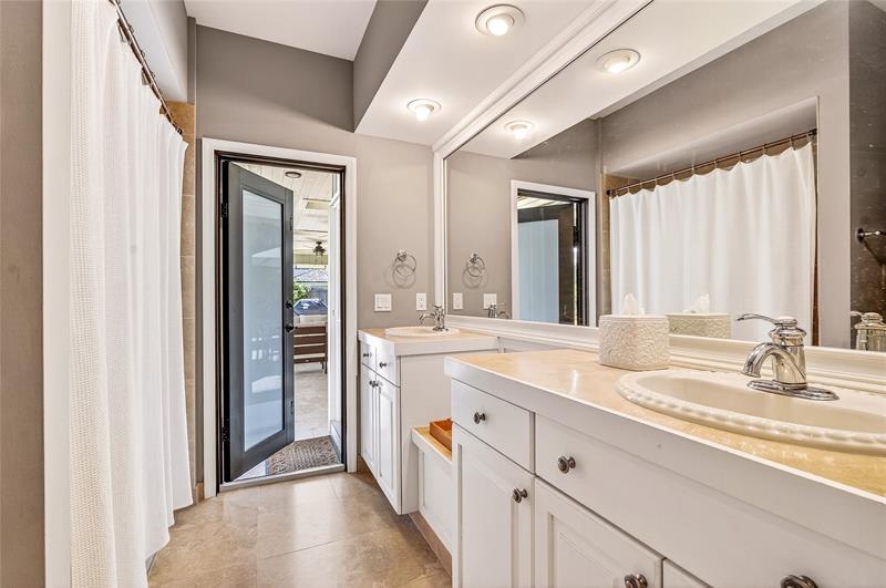 Image 23 of 40 For 1778 Coral Way N