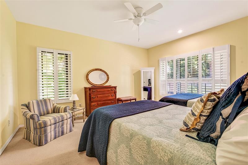 Image 24 of 40 For 1778 Coral Way N