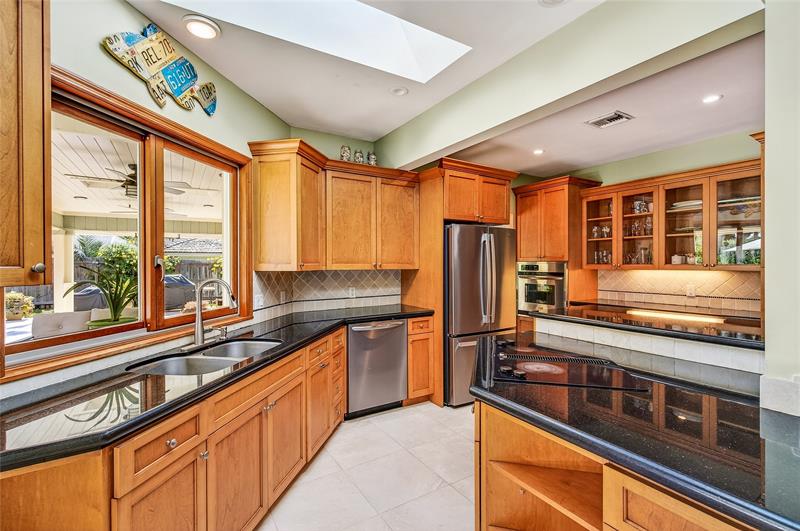 Image 7 of 40 For 1778 Coral Way N