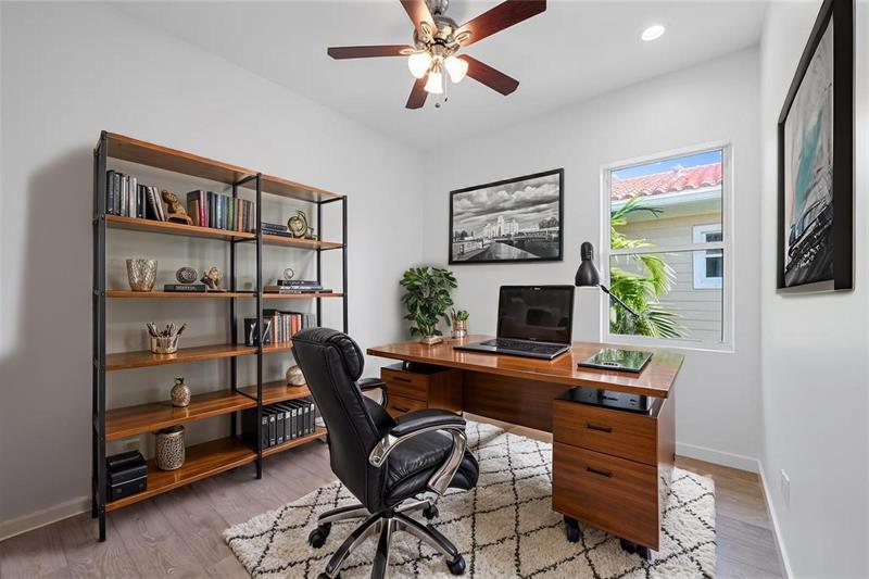 Image 14 of 43 For 1428 4th Ave  1428