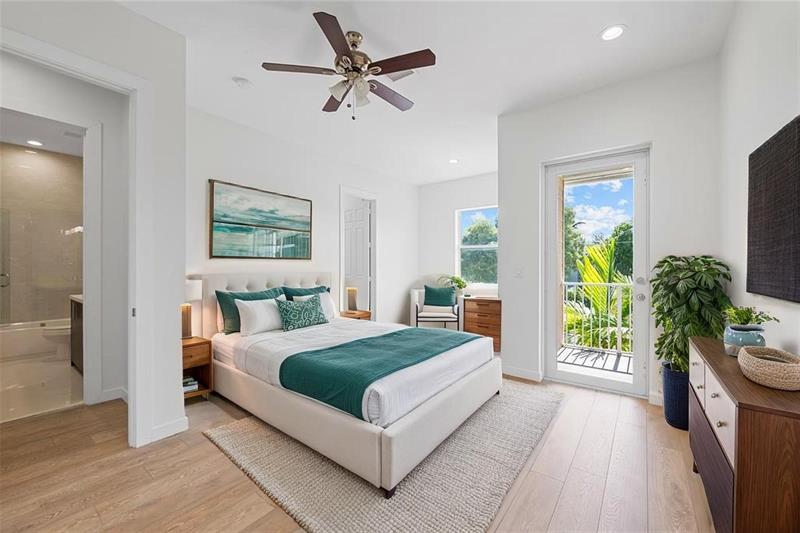 Image 18 of 43 For 1428 4th Ave  1428