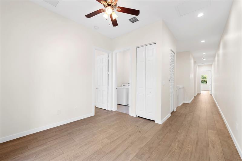 Image 17 of 49 For 1432 4th Ave  1432