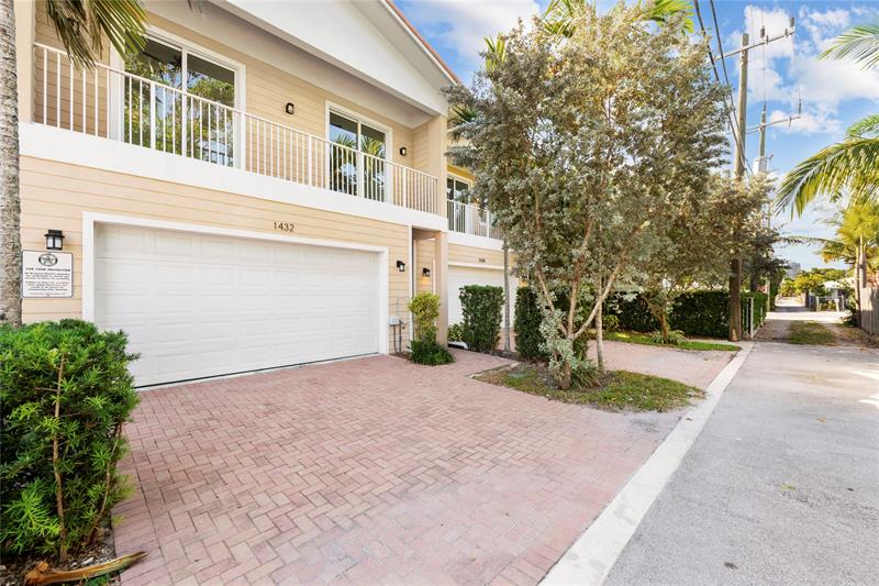 Image 37 of 49 For 1432 4th Ave  1432