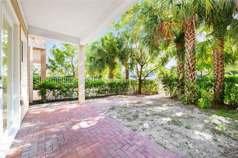 Image 40 of 49 For 1432 4th Ave  1432