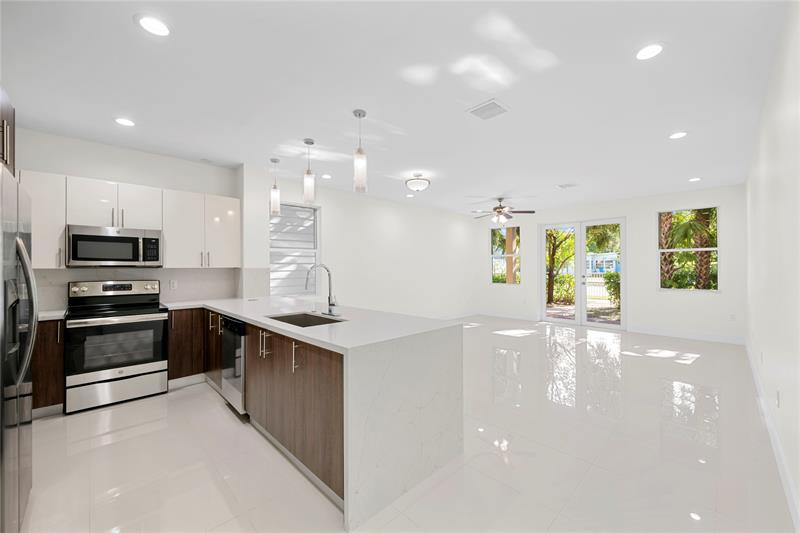 Image 5 of 49 For 1432 4th Ave  1432