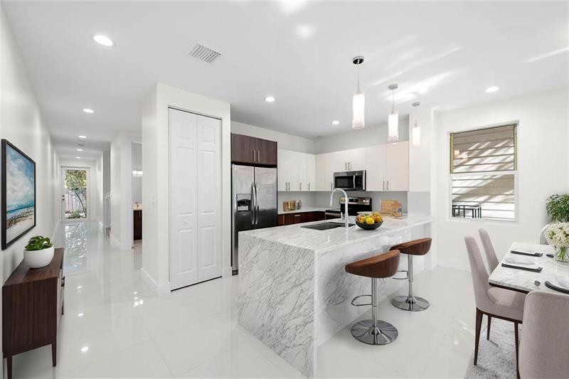 Image 6 of 49 For 1432 4th Ave  1432