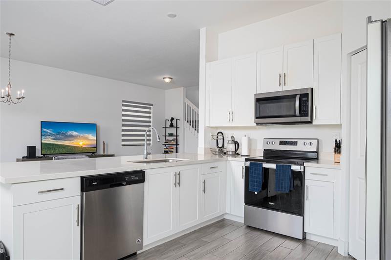 Image 11 of 30 For 5461 Soria Ave