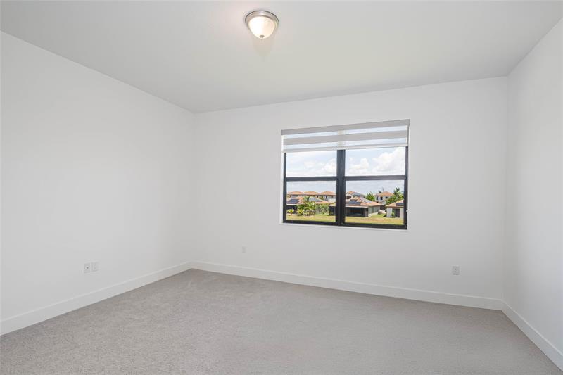Image 16 of 30 For 5461 Soria Ave