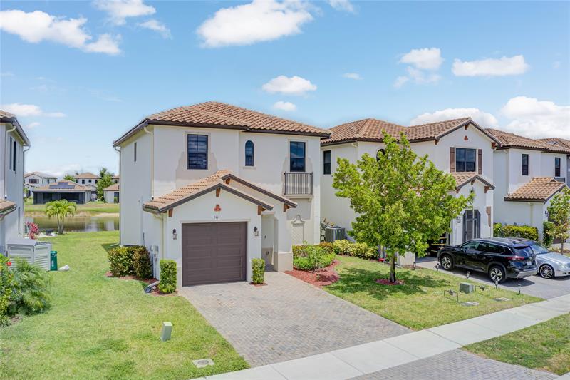 Image 26 of 30 For 5461 Soria Ave