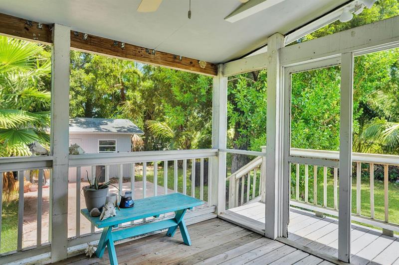 Image 13 of 30 For 30461 Poinciana Rd