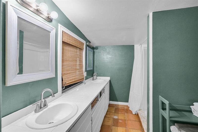 Image 21 of 30 For 30461 Poinciana Rd