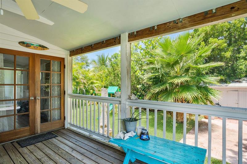 Image 26 of 30 For 30461 Poinciana Rd
