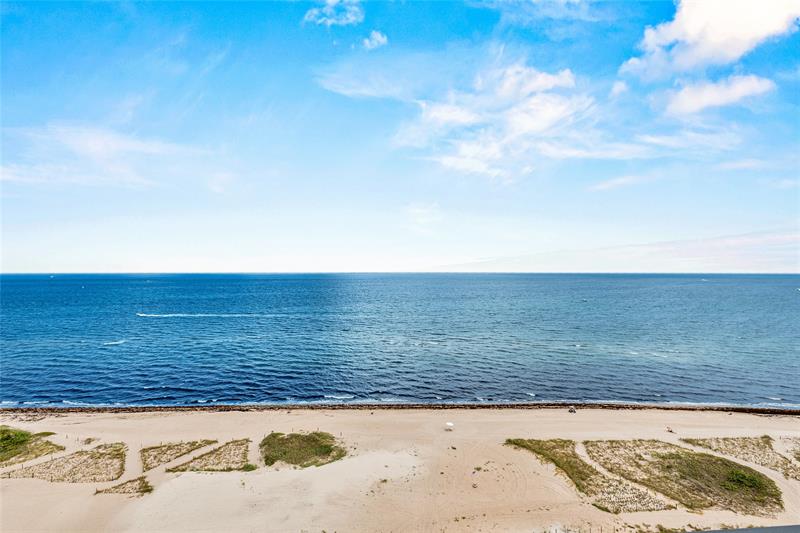 Image 59 of 64 For 900 Ocean Blvd.  1604