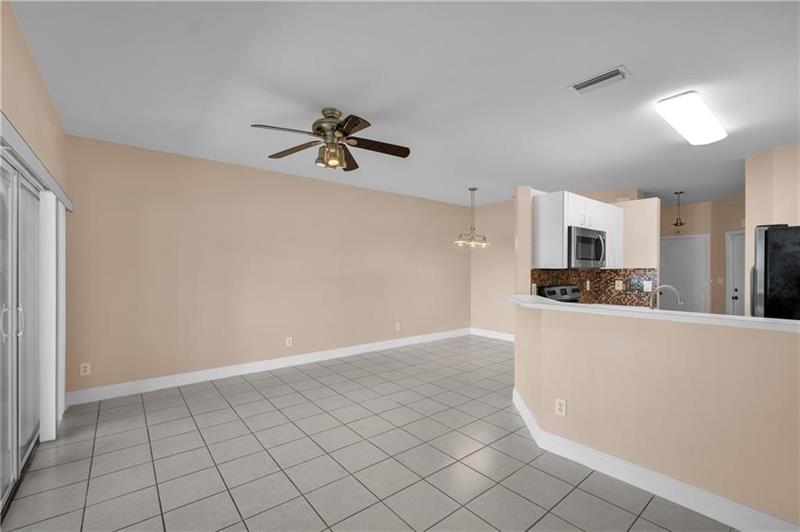 Image 8 of 20 For 211 120th Ave