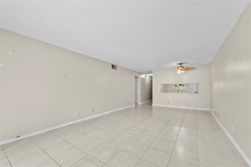 Image 10 of 26 For 7173 Orange Dr  217b