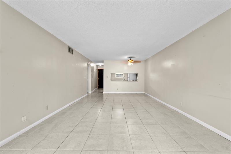 Image 13 of 26 For 7173 Orange Dr  217b