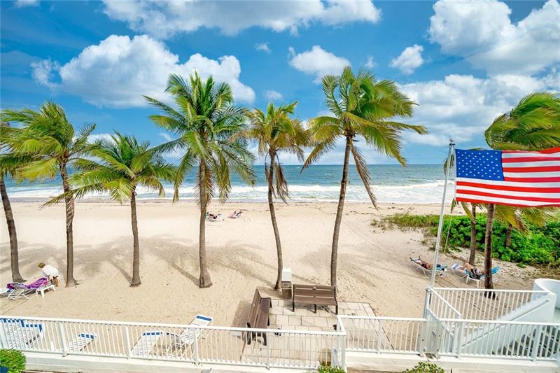 Image 38 of 58 For 1360 Ocean Blvd  905