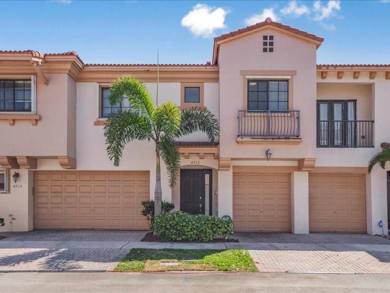 Details for 4712 Grand Cypress Cir, Coconut Creek, FL 33073