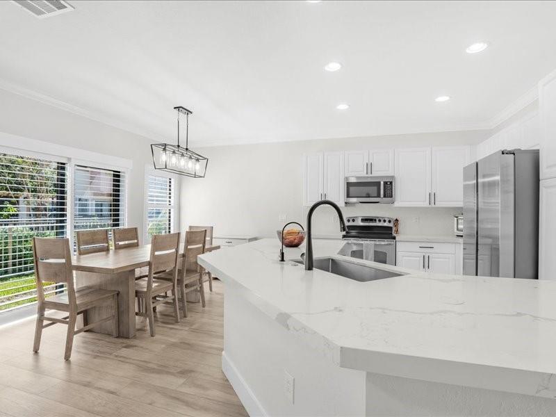 Image 4 of 40 For 4712 Grand Cypress Cir