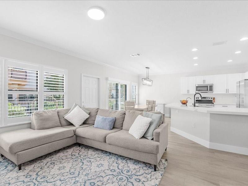 Image 8 of 40 For 4712 Grand Cypress Cir