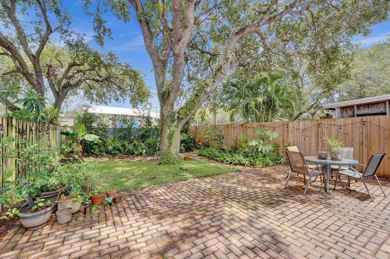 Image 59 of 71 For 2455 37th Ave