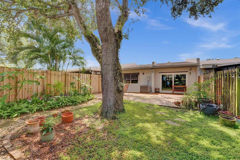 Image 65 of 71 For 2455 37th Ave