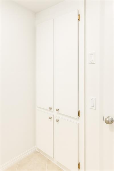 Image 17 of 26 For 4001 Hillcrest Dr  407