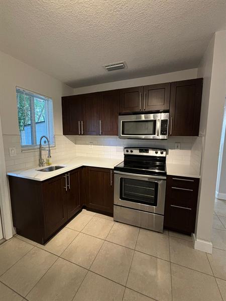Details for 1713 Dixie Hwy  3, Fort Lauderdale, FL 33305