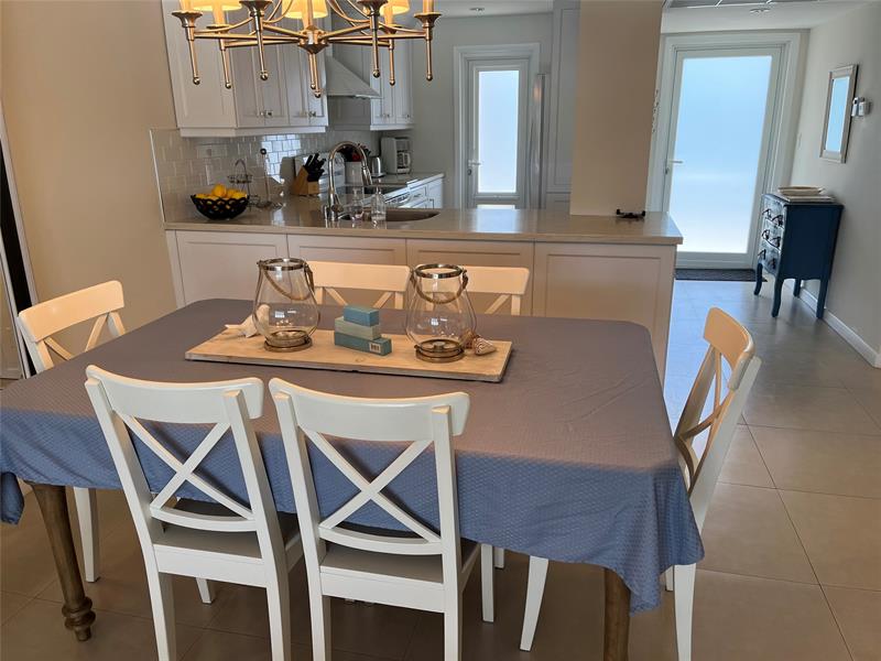 Image 13 of 40 For 1481 Ocean Blvd  415-a