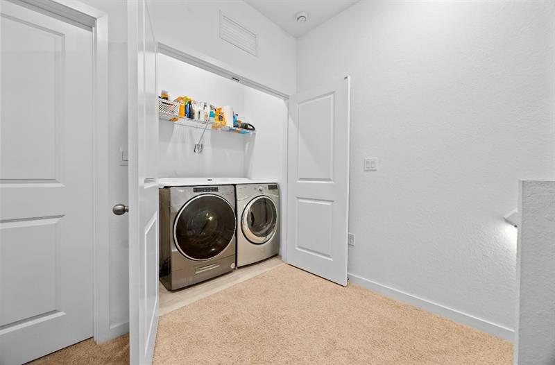 Image 27 of 39 For 369 8th Ct  
